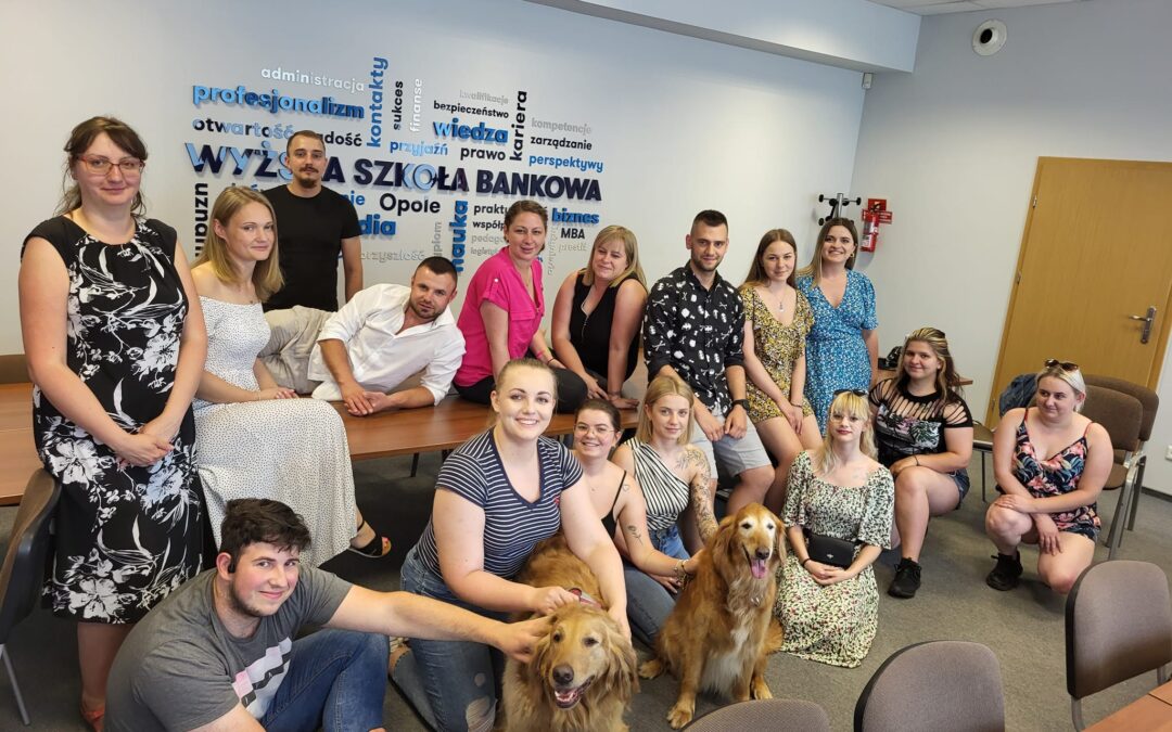 OPOLSAROWE psy ratownicze z wizytą u studentów Wyższej Szkoły Bankowej w Opolu.